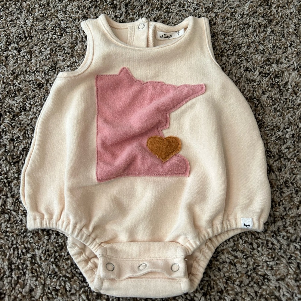 oh baby! Bubble - Blush MN Love Applique - Vanilla
